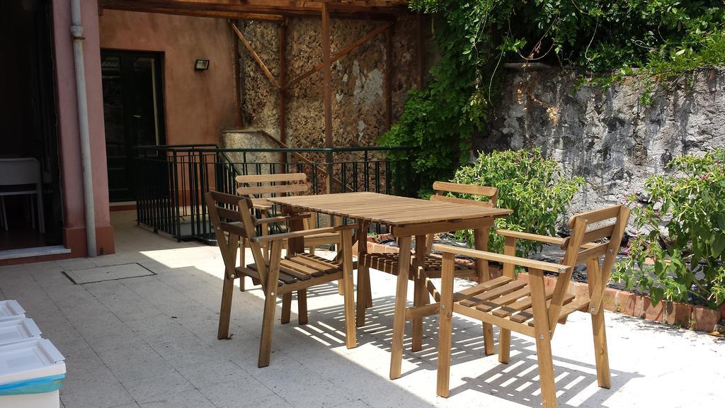 Villa Oltre Il Giardino Pedara Zimmer foto